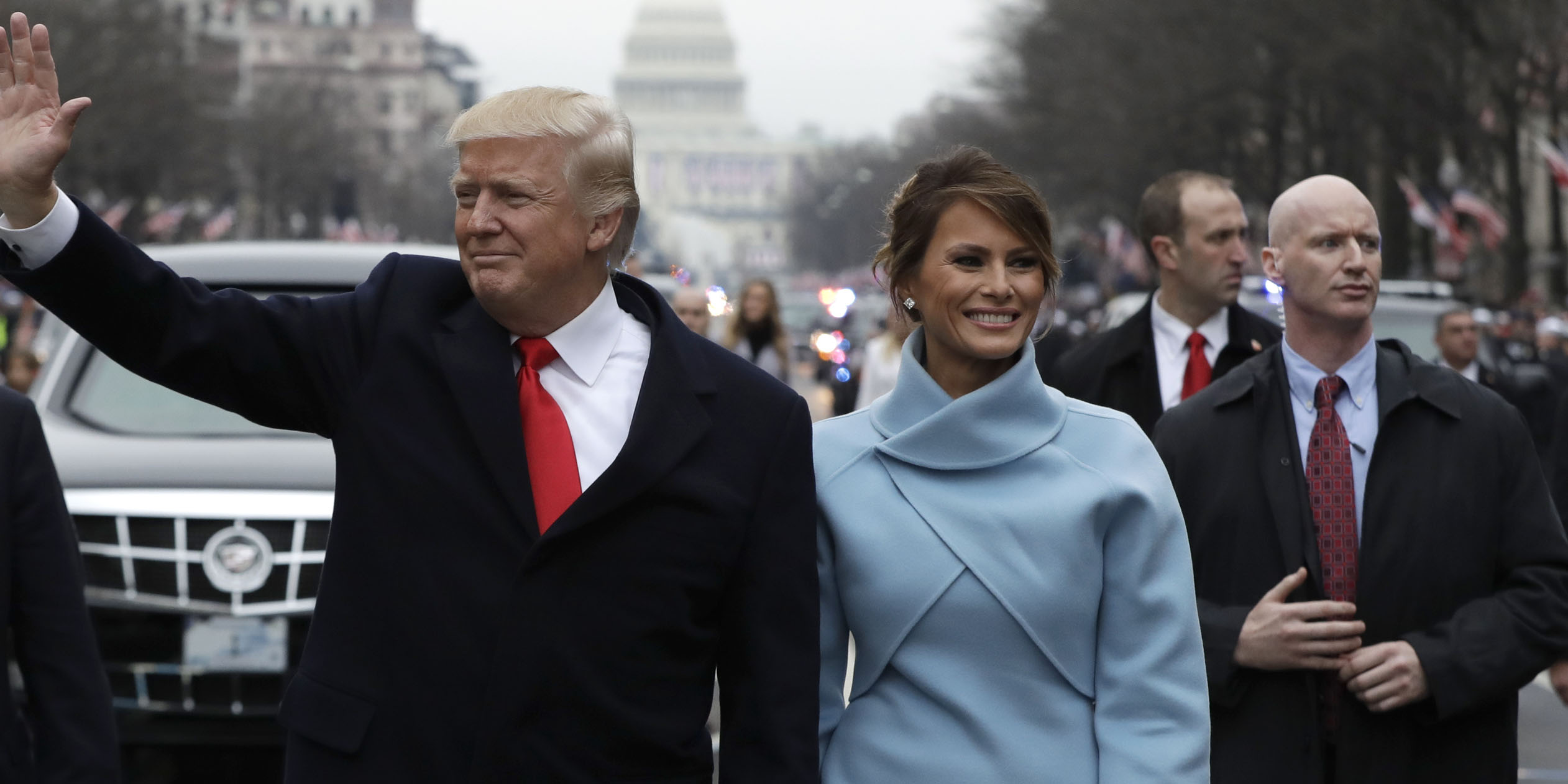 No, A Secret Service Agent Did Not Have ‘Tactical Fake Arms’ During The Inauguration RallyPoint