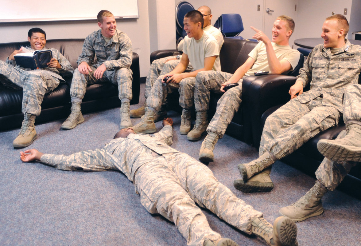 Best Military Branch >> What S Your Best Joke About Another Branch Rallypoint Best Military Branch >> What S Your Best Joke About Another Branch Rallypoint