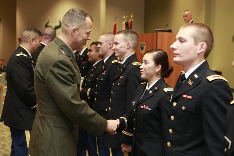 Signal branch manager army picture