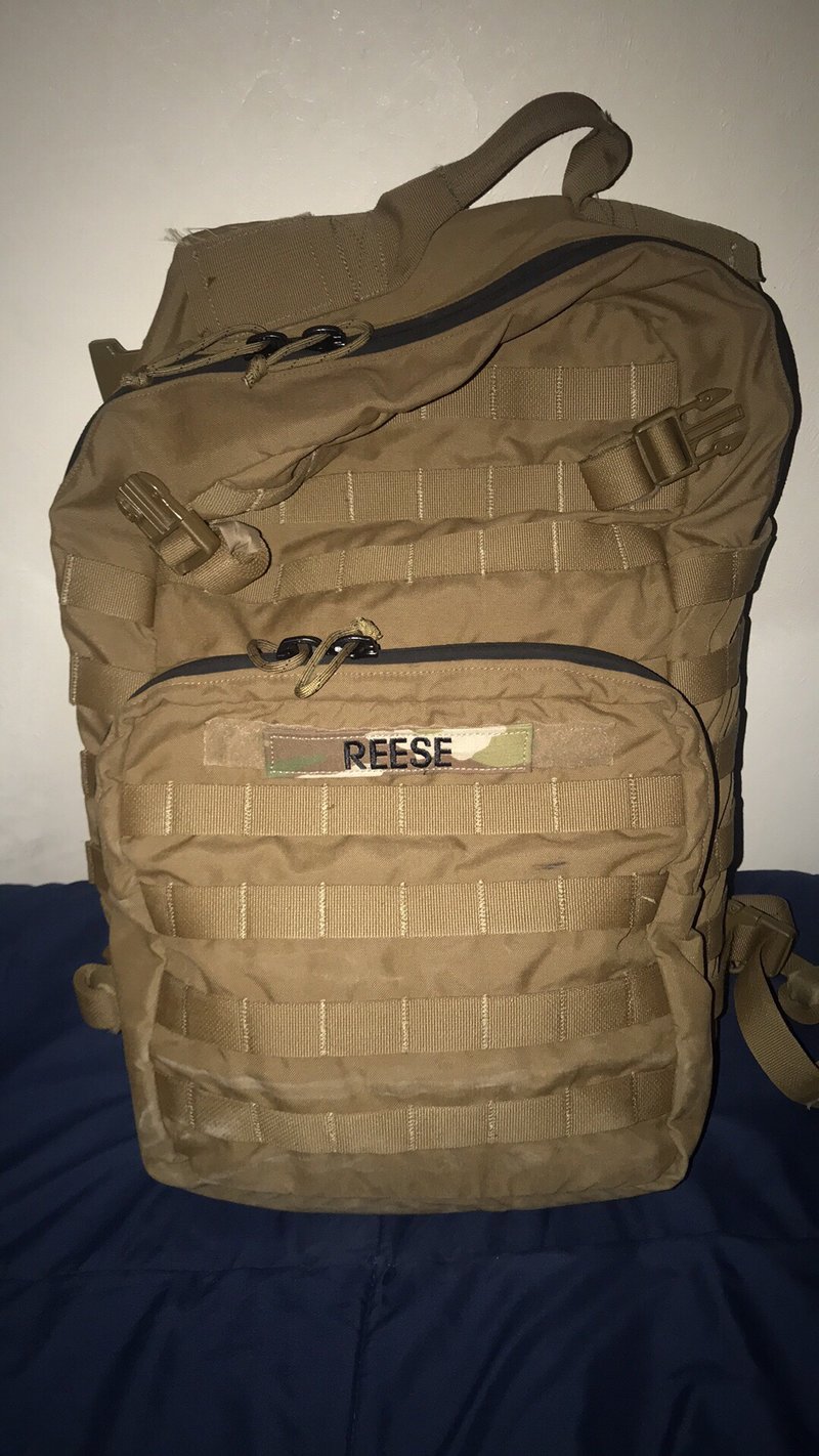 Based on the current AR 6701, are coyote brown backpacks authorized